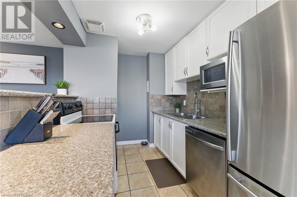Photo 6 of 793 Colborne Street E Unit 401, Brantford ON