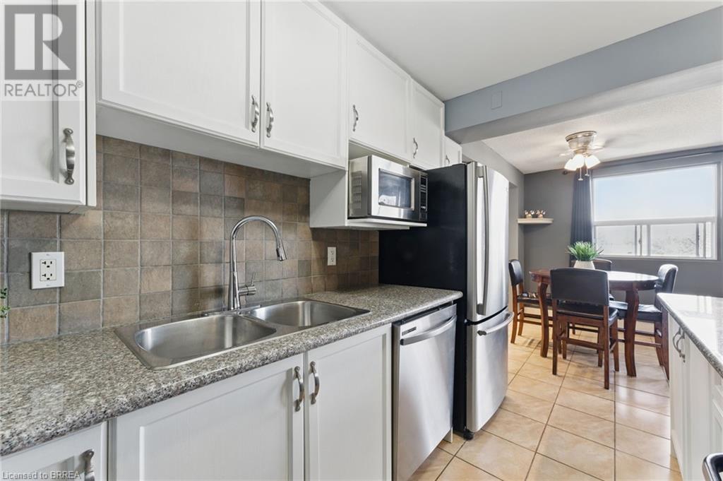 Photo 11 of 793 Colborne Street E Unit 401, Brantford ON