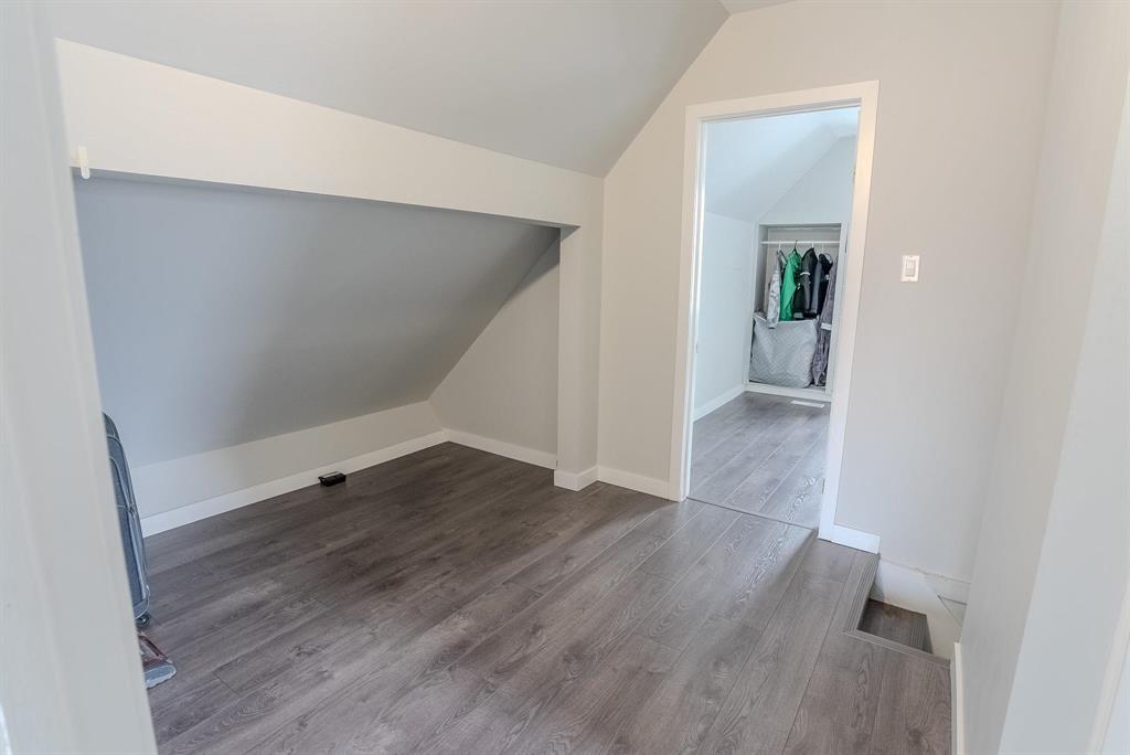 Photo 12 of 666 Redwood Avenue, Winnipeg MB