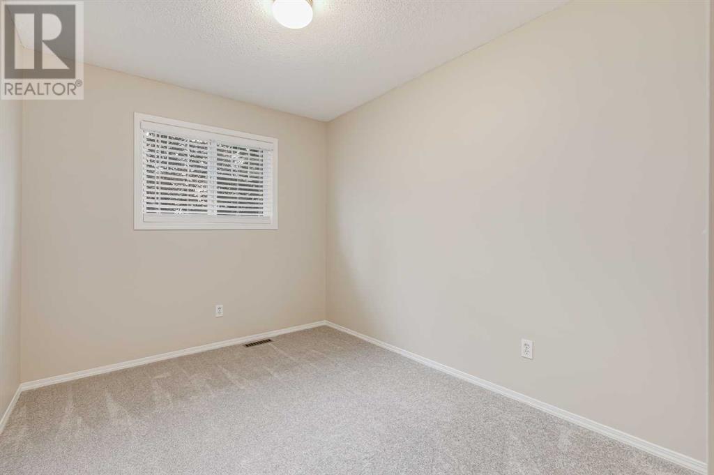 Single Family House for Sale in  Everstone Place SW Evergreen Calgary 