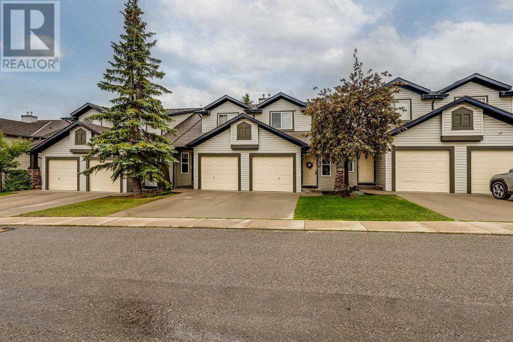 Single Family House for Sale in  Everstone Place SW Evergreen Calgary 
