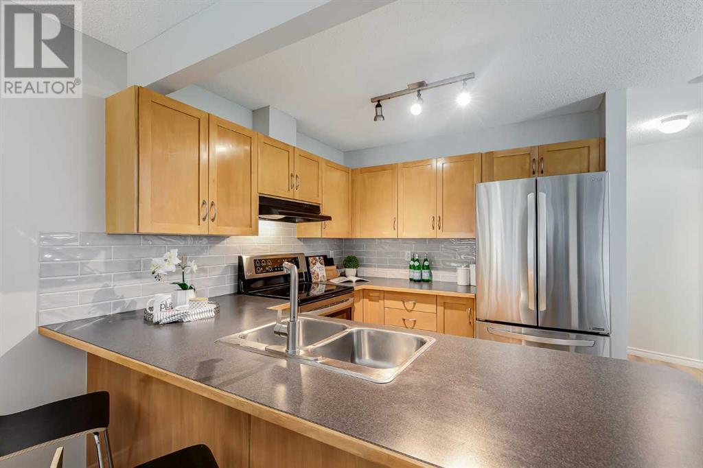 Single Family House for Sale in  Everstone Place SW Evergreen Calgary 