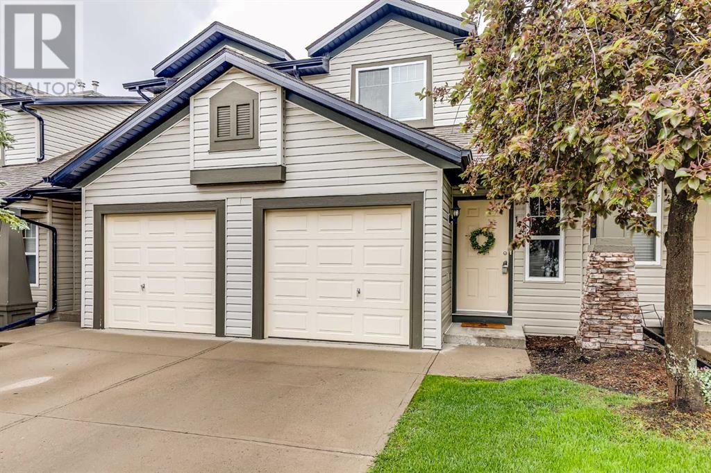 Single Family House for Sale in  Everstone Place SW Evergreen Calgary 