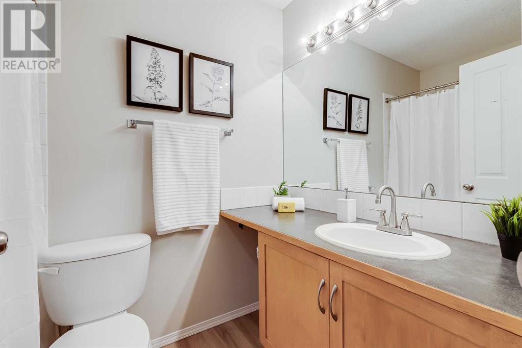 Single Family House for Sale in  Everstone Place SW Evergreen Calgary 