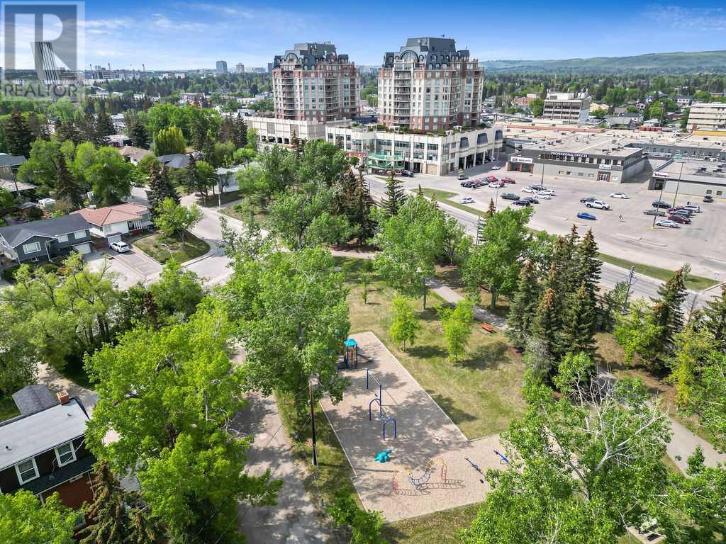 Photo 4 of 703 1718 14 Avenue Nw, Calgary AB