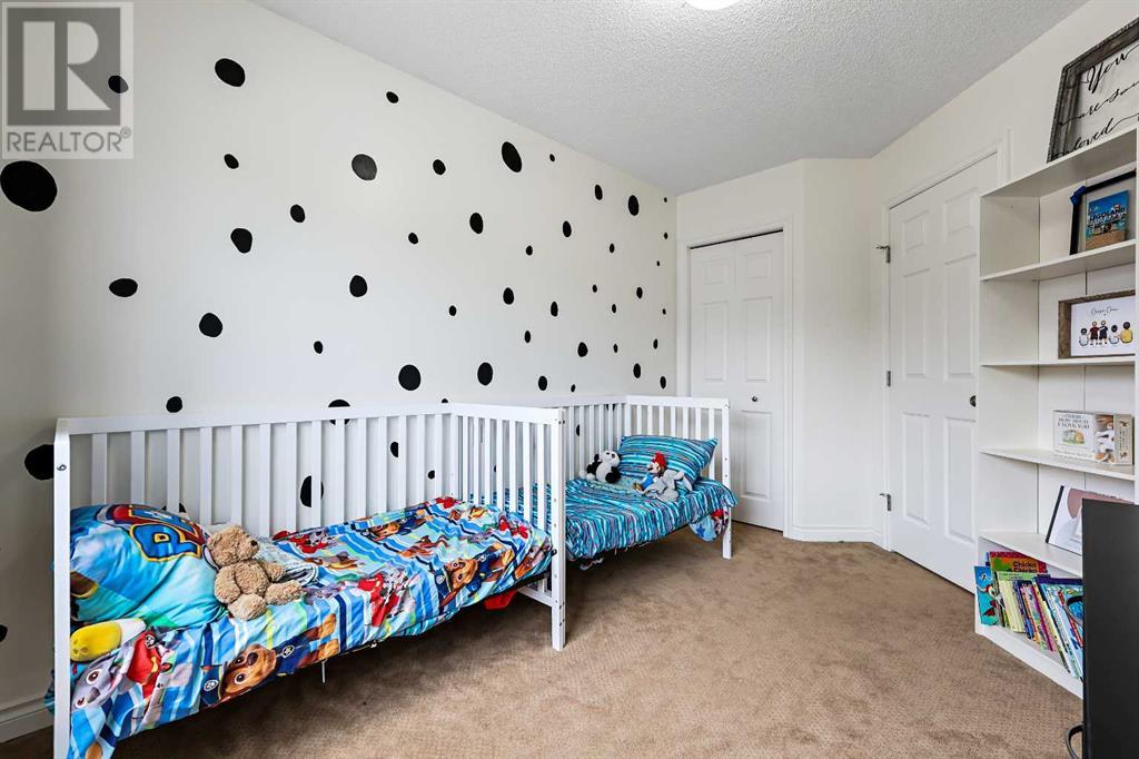 Single Family House for Sale in  Scenic View Close NW Scenic Acres Calgary 