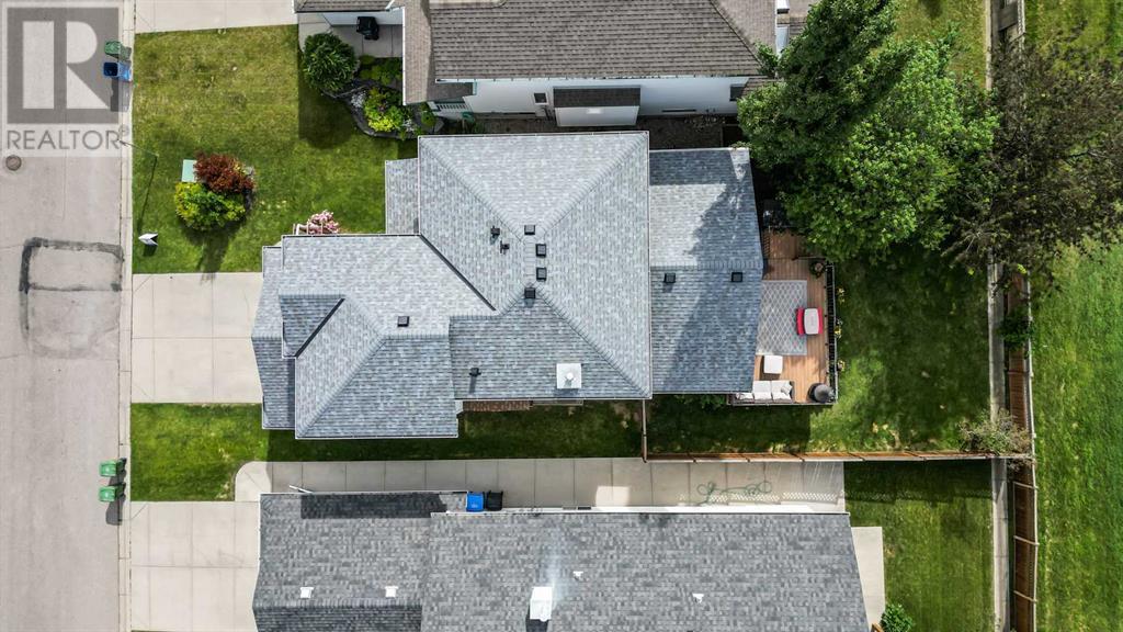Single Family House for Sale in  Scenic View Close NW Scenic Acres Calgary 