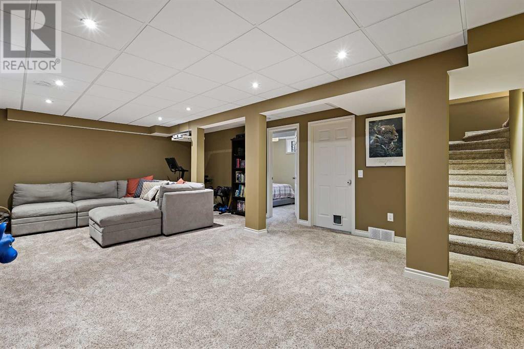Single Family House for Sale in  Scenic View Close NW Scenic Acres Calgary 