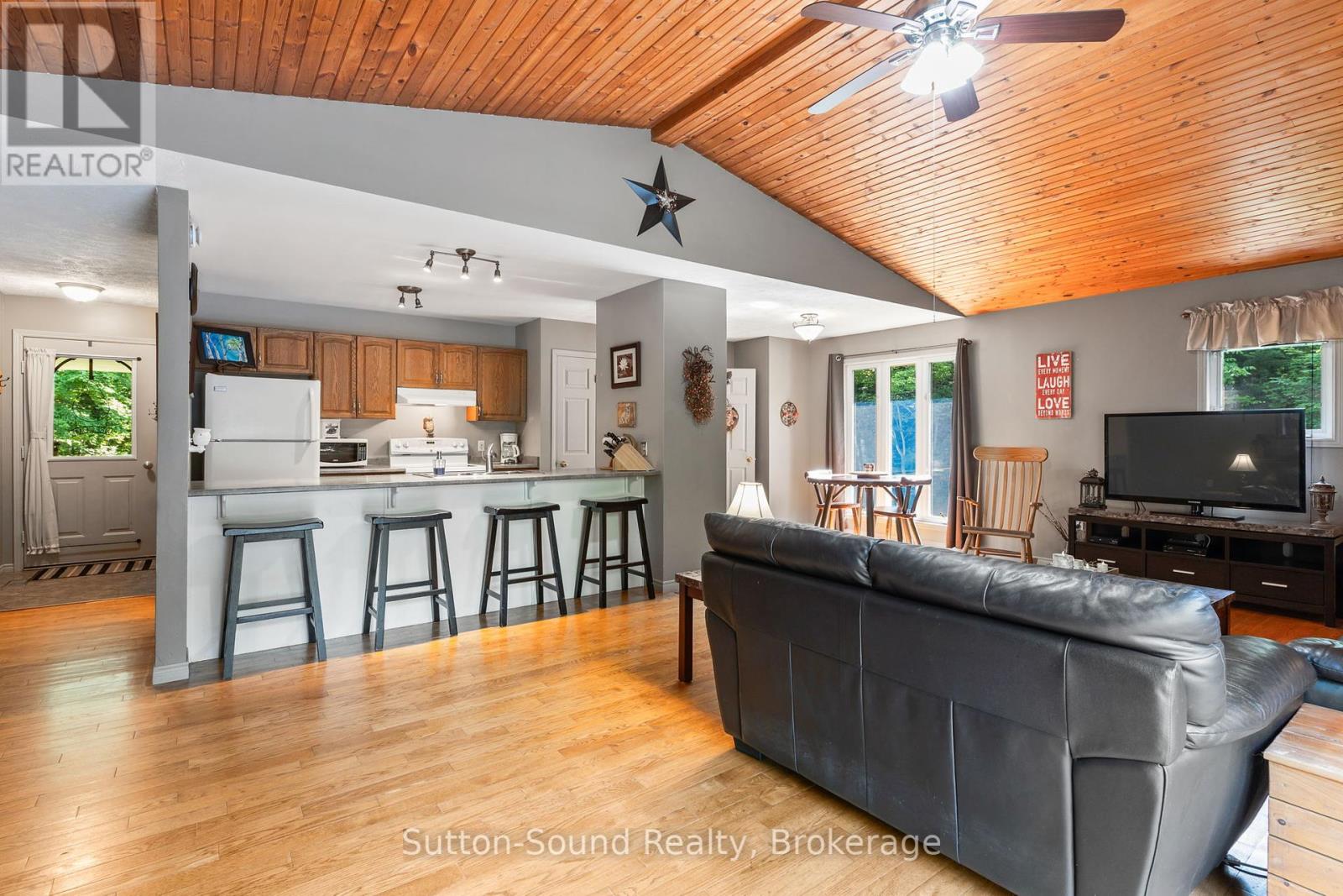 Photo 27 of 275 Centre Diagonal Road, South Bruce Peninsula ON