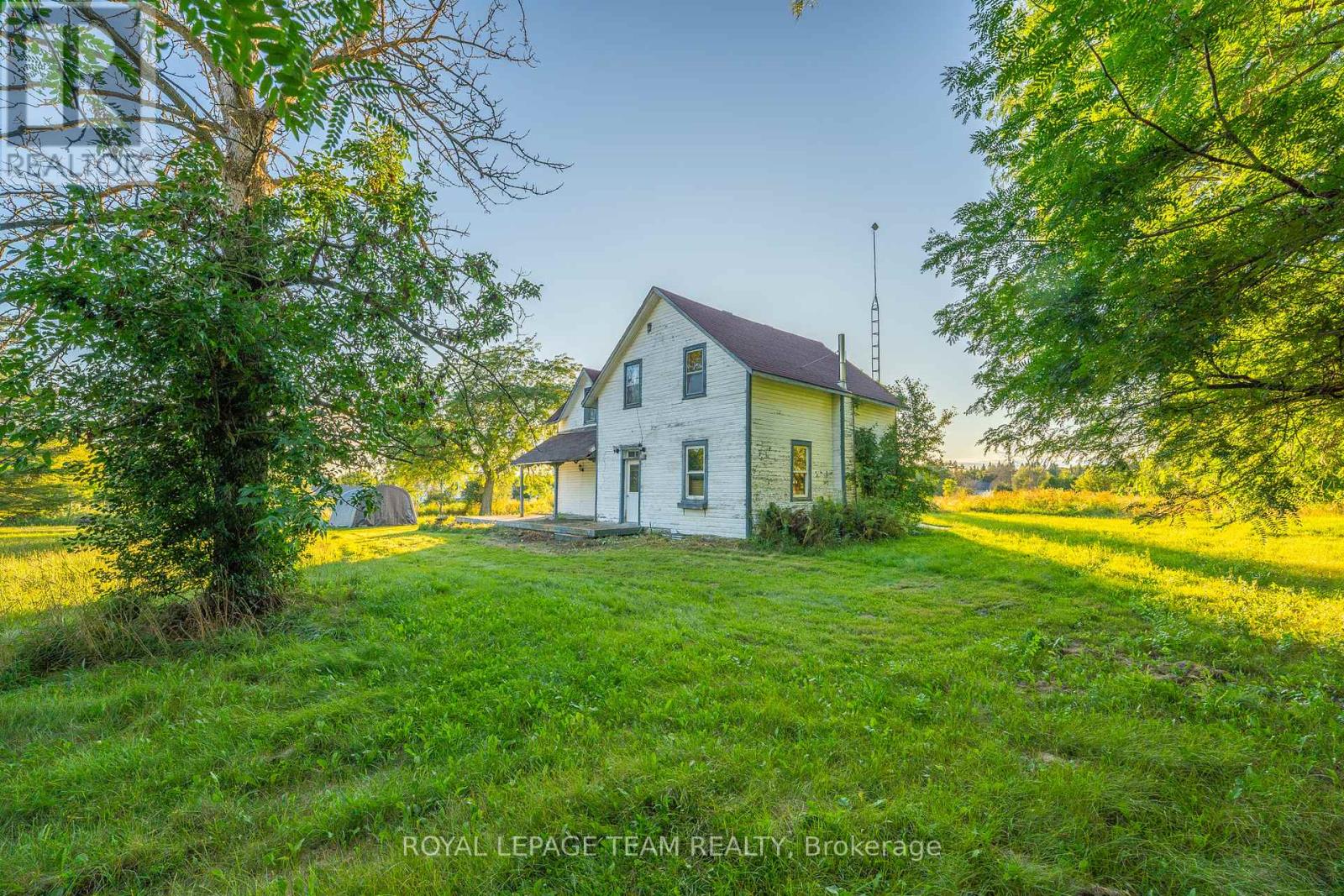 Photo 6 of 1102 Perth Road N, Beckwith ON