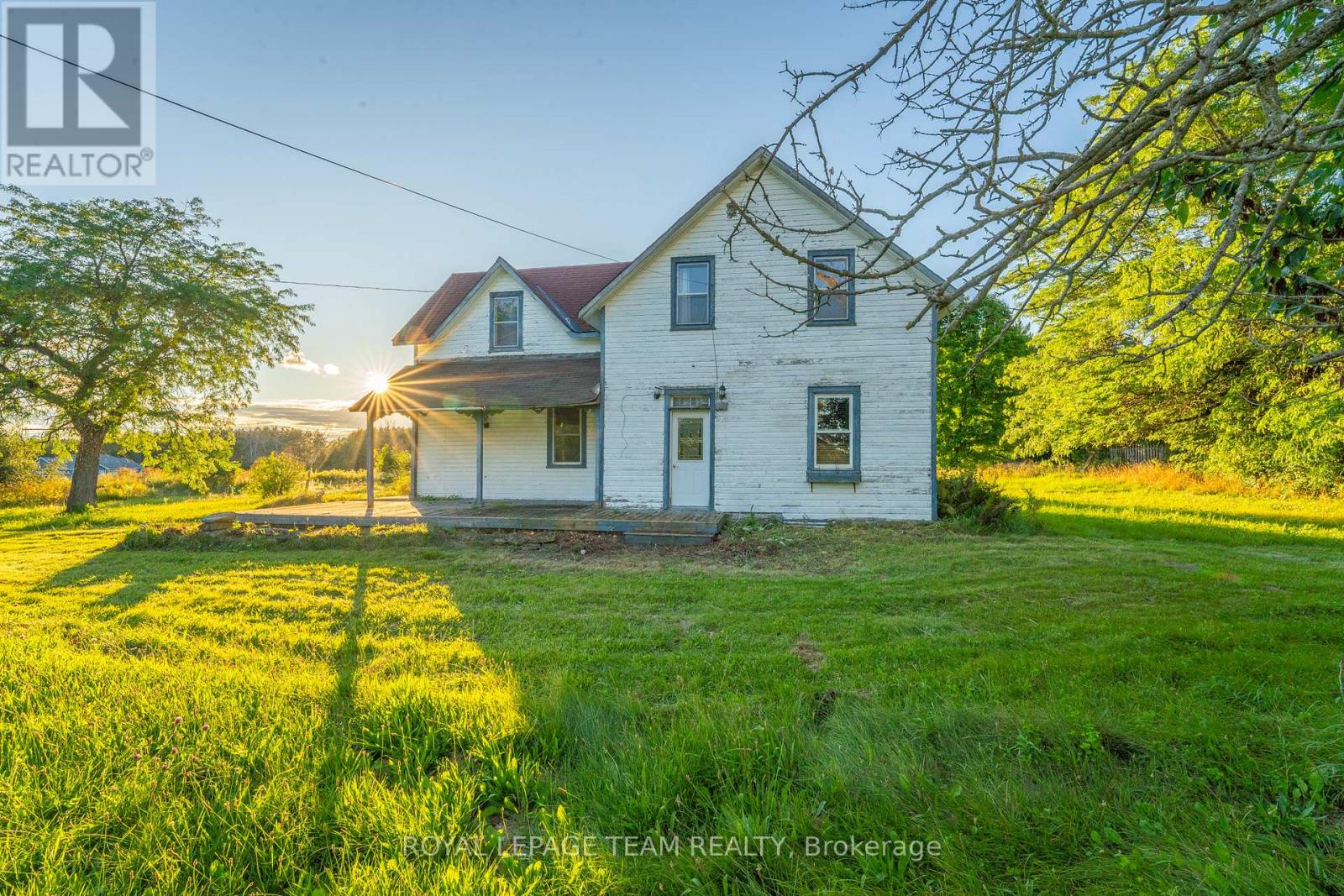 Photo 10 of 1102 Perth Road N, Beckwith ON