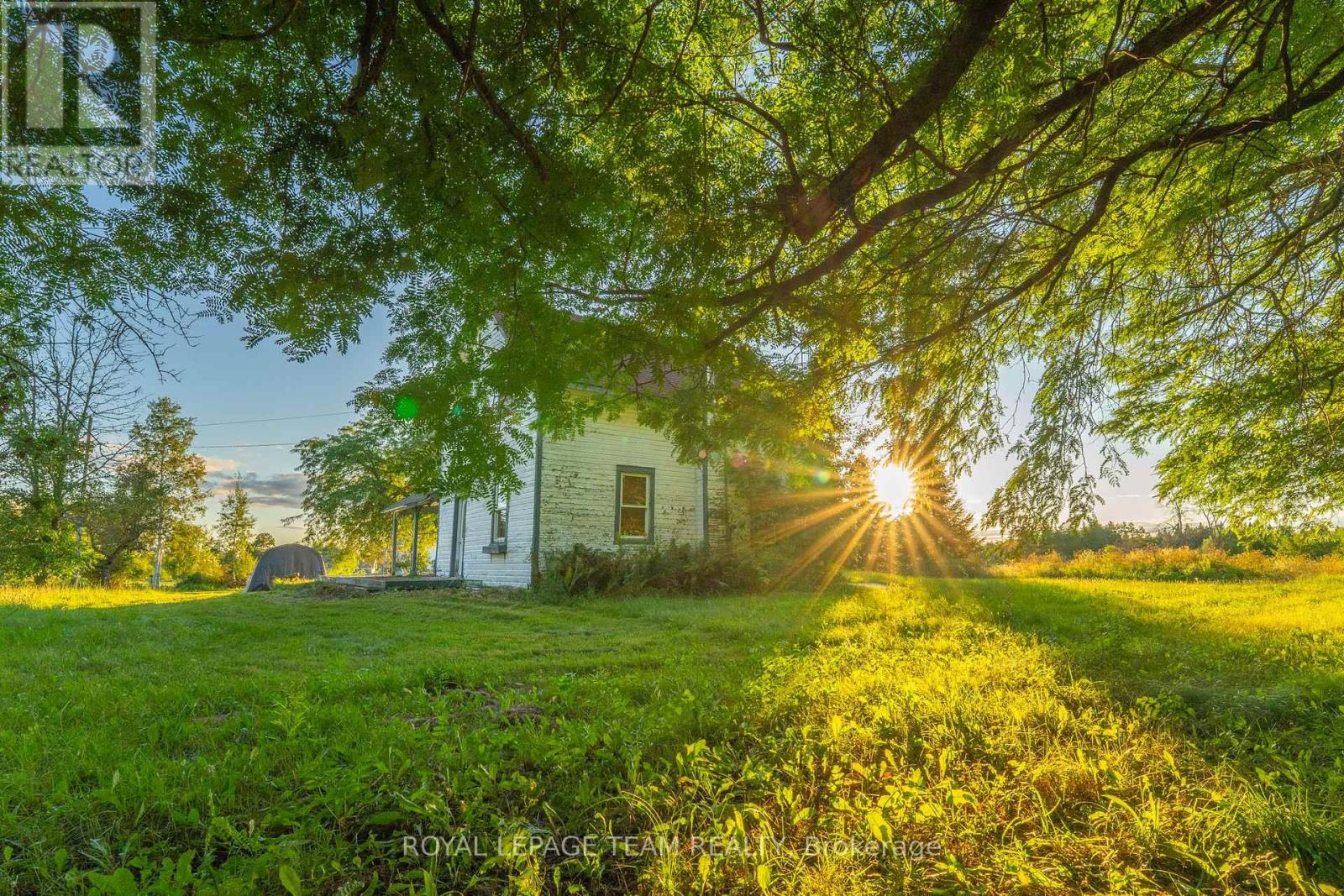 Photo 4 of 1102 Perth Road N, Beckwith ON