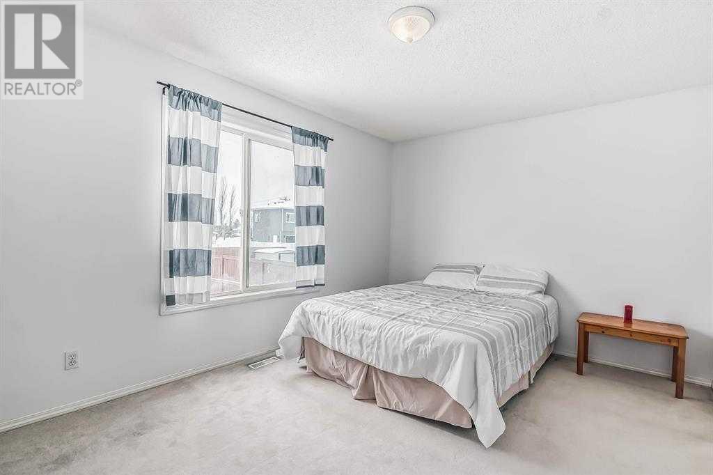 Photo 4 of 59 Taralea Gardens Ne, Calgary AB