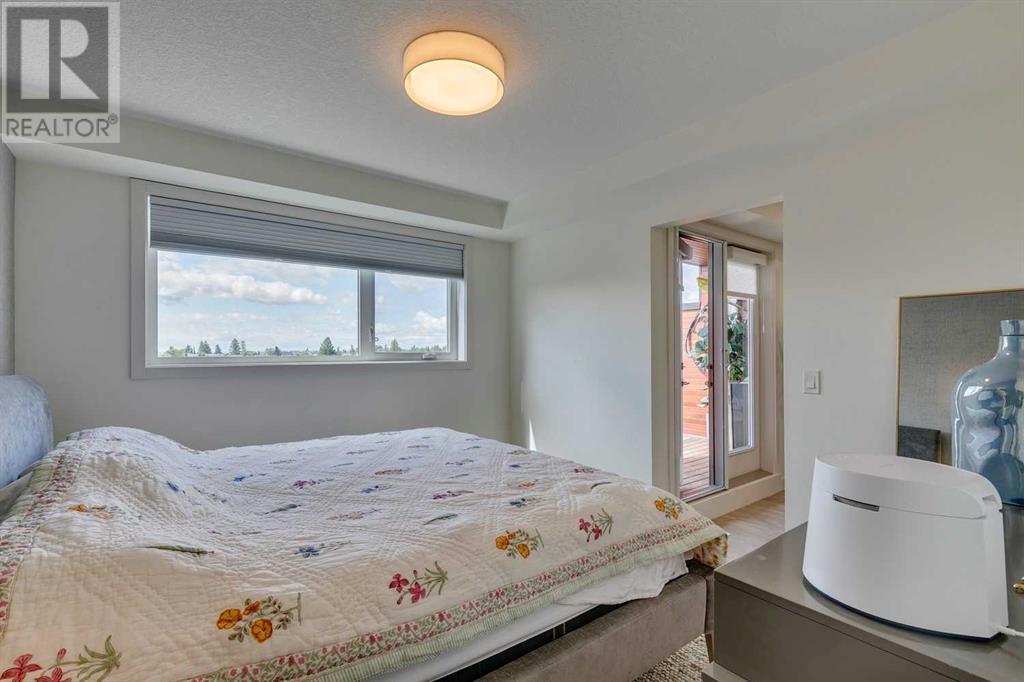 Single Family House Multi-level for Sale in    Street SW South Calgary Calgary 
