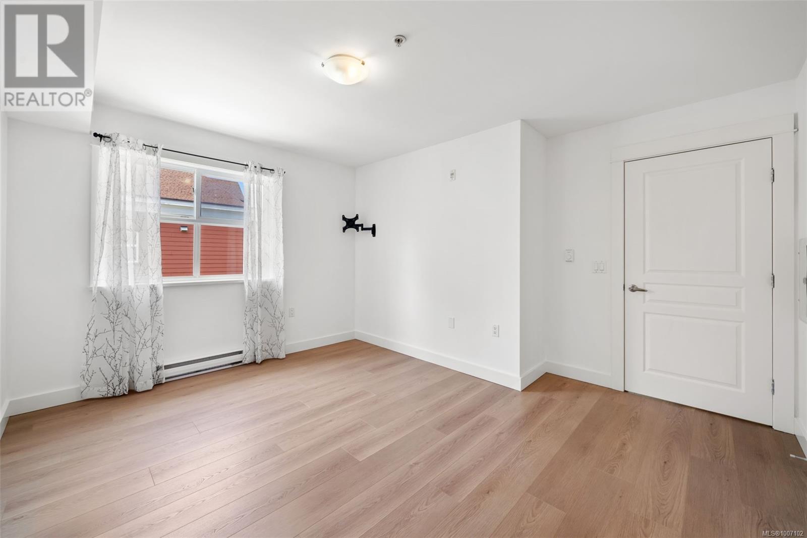 314 655 Goldstream Ave, Langford