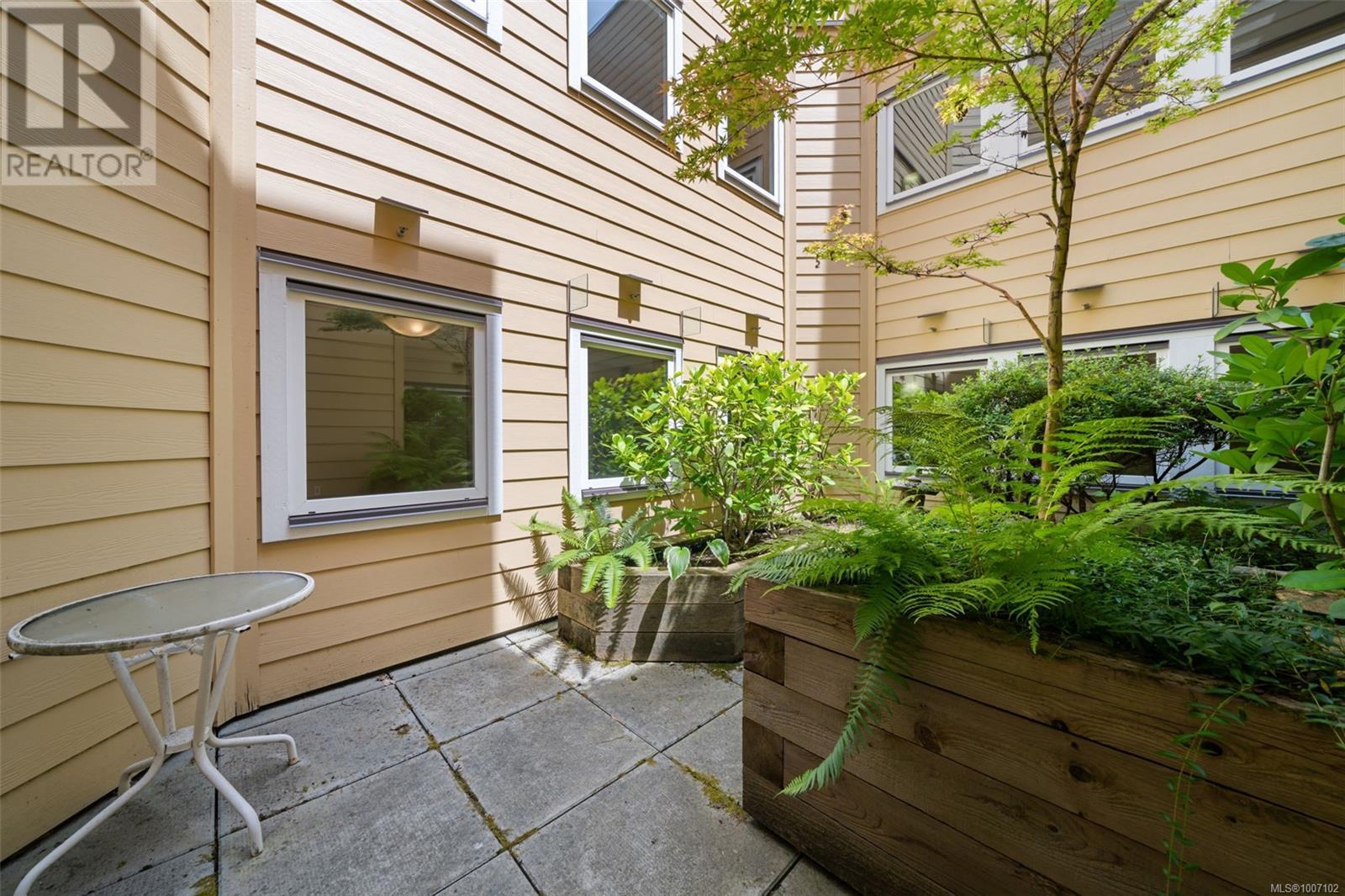 314 655 Goldstream Ave, Langford