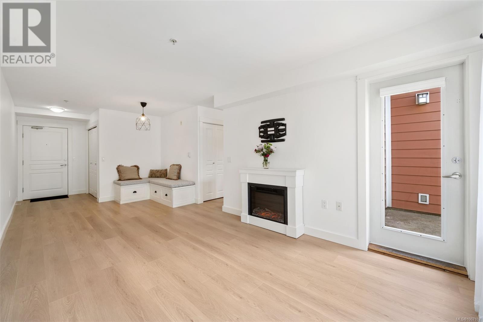 314 655 Goldstream Ave, Langford