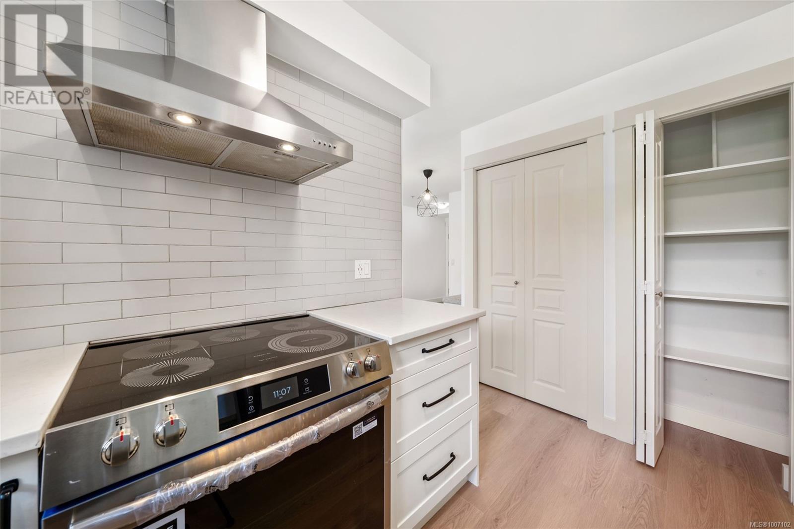 314 655 Goldstream Ave, Langford