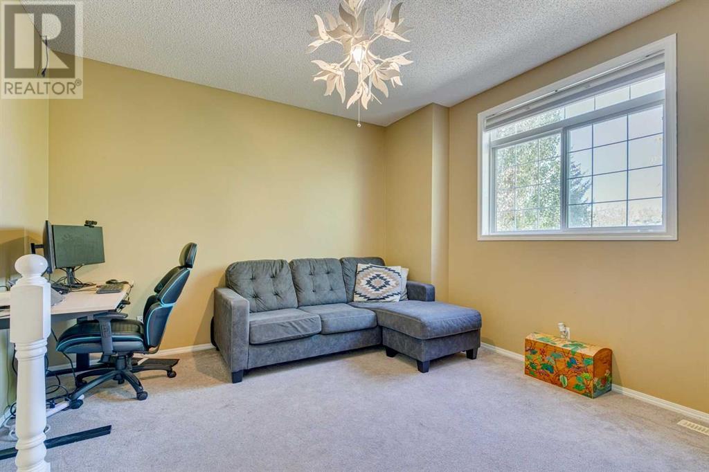Single Family House for Sale in  Chapalina Place SE Chaparral Calgary 