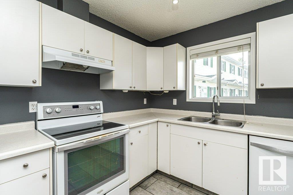 Photo 36 of 1608 Mill Woods Rd E Nw, Edmonton AB