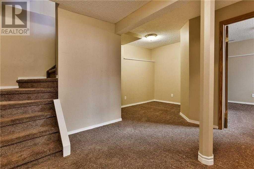 Single Family House for Sale in  Hidden Hills Road NW Hidden Valley Calgary 