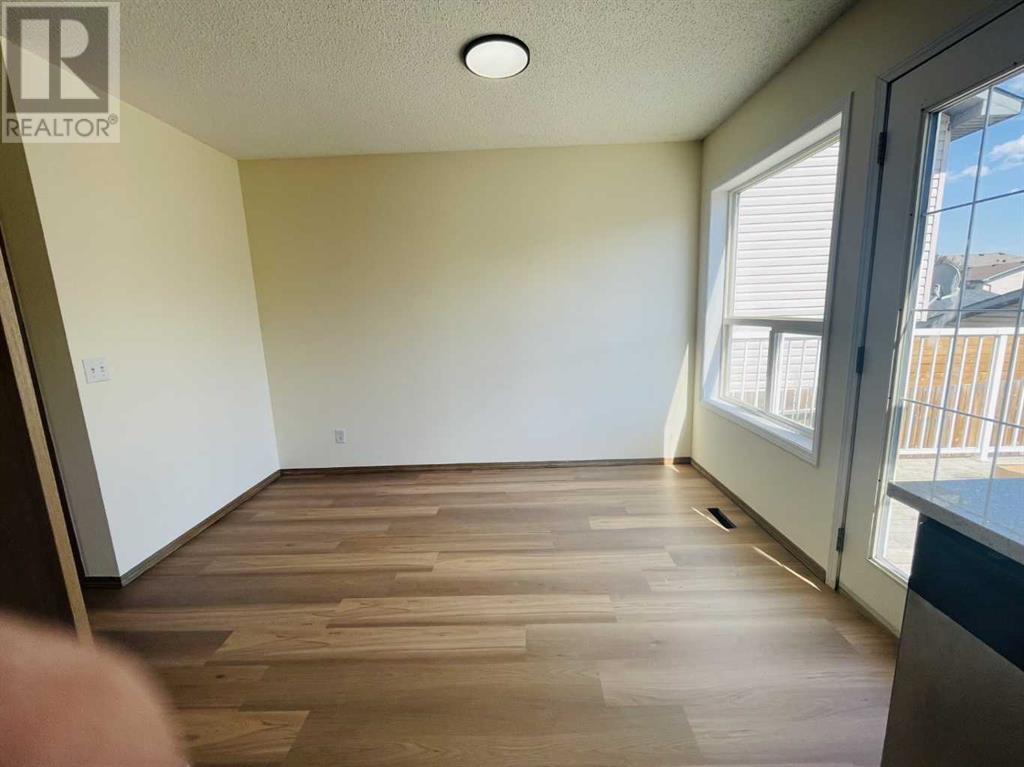 Single Family House for Sale in  Hidden Hills Road NW Hidden Valley Calgary 
