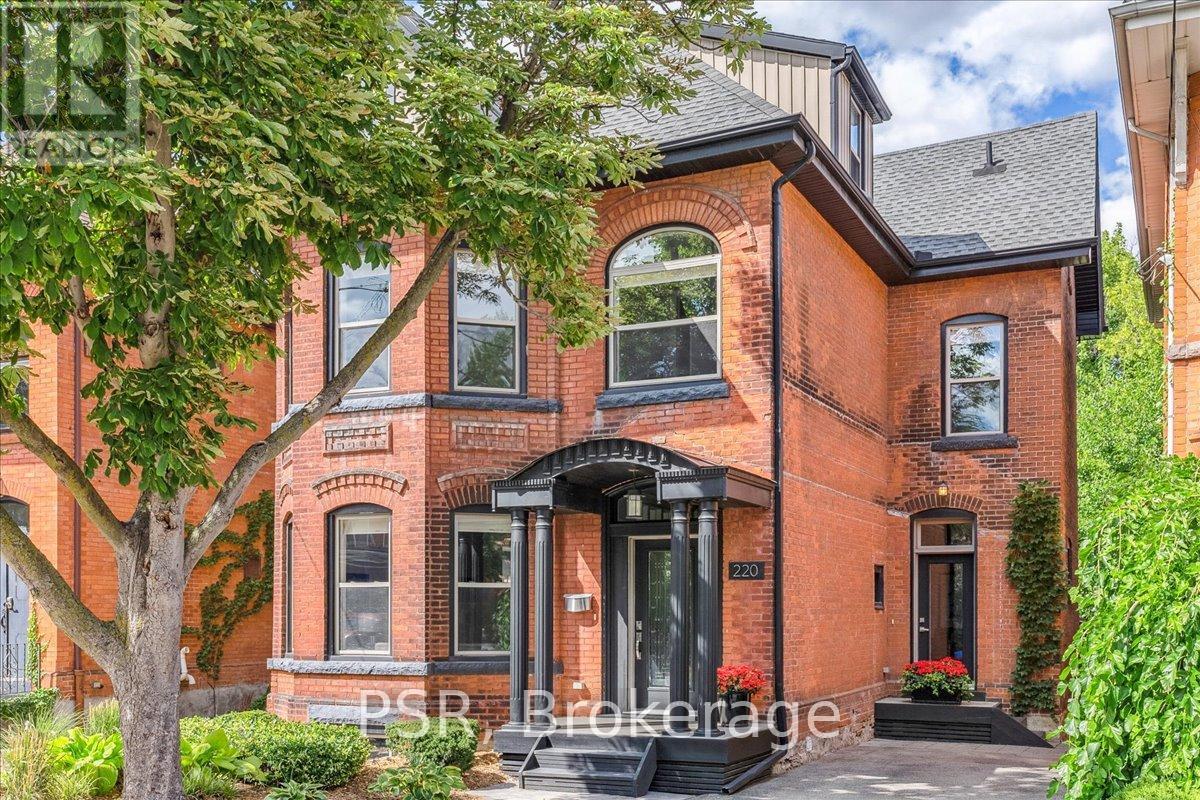 Photo 2 of 220 Herkimer Street, Hamilton ON