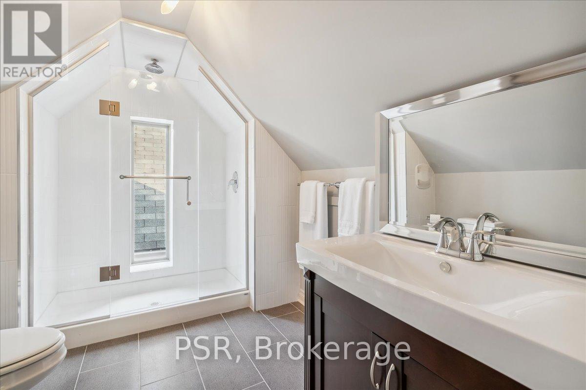 Photo 34 of 220 Herkimer Street, Hamilton ON