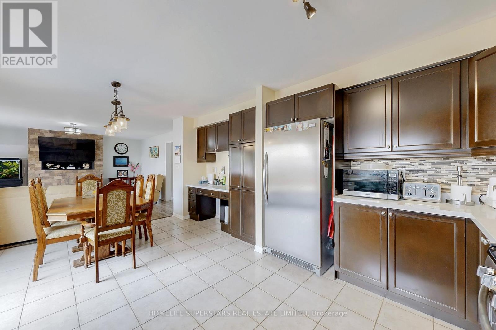 Photo 40 of 68 Nunn Crescent, New Tecumseth ON