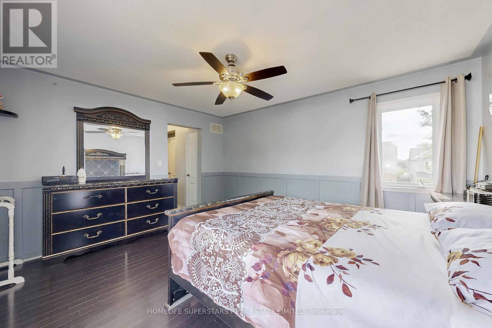 Photo 24 of 68 Nunn Crescent, New Tecumseth ON