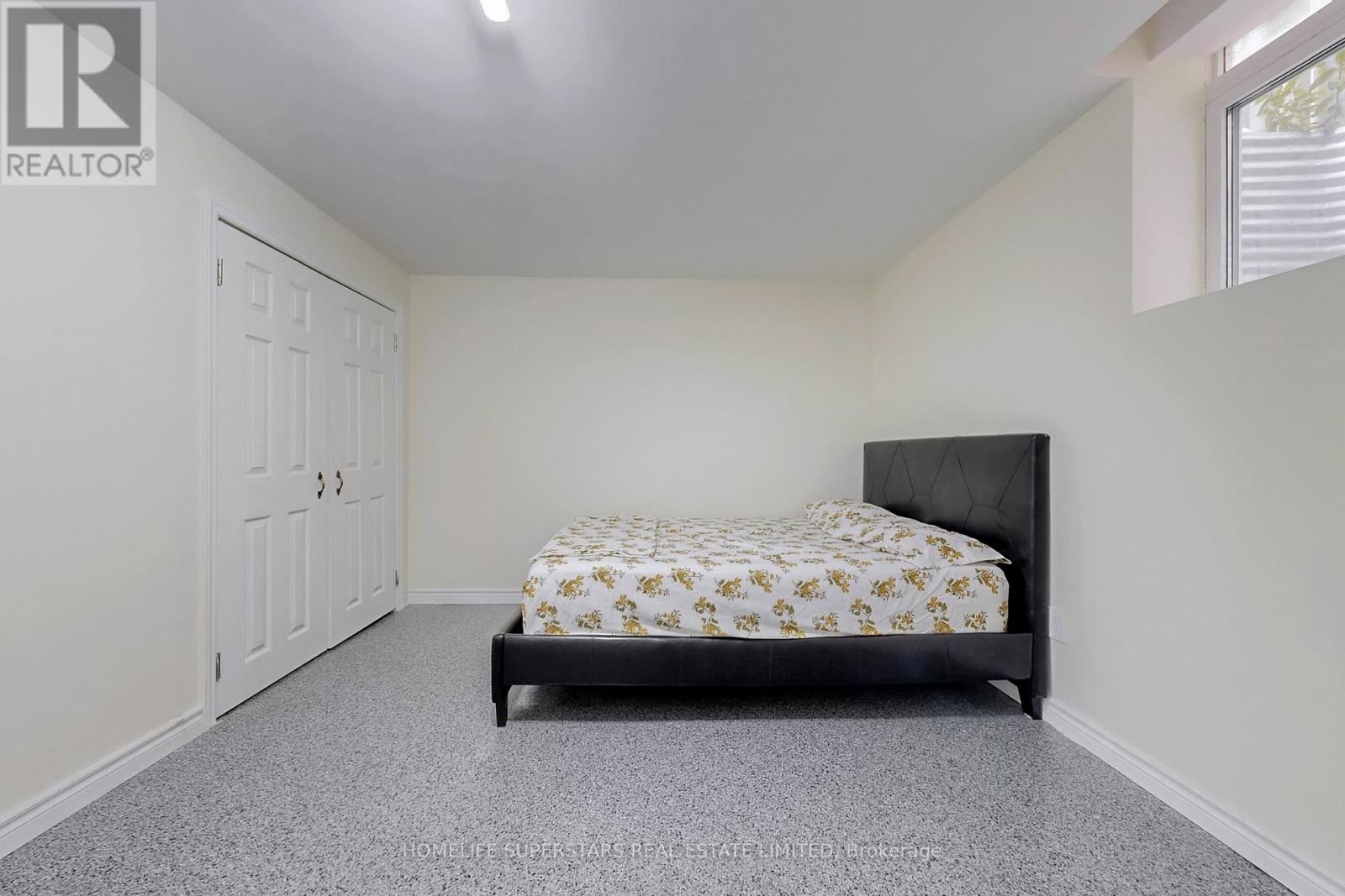 Photo 47 of 68 Nunn Crescent, New Tecumseth ON