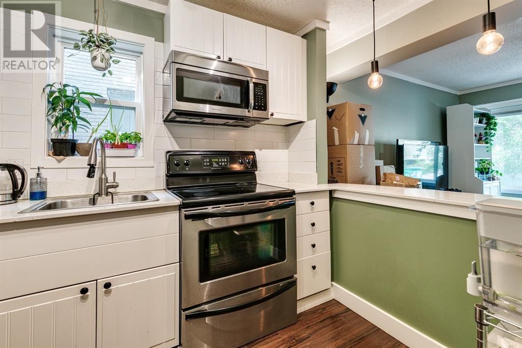 Single Family House for Sale in    Street SW Lower Mount Royal Calgary 