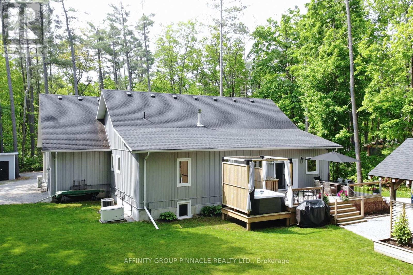 Photo 26 of 32 Irene Avenue, Kawartha Lakes ON