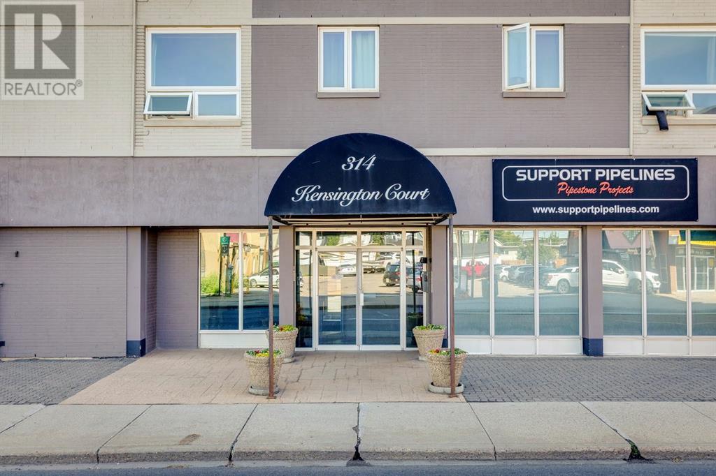Single Family House for Sale in    Street NW Hillhurst Calgary 