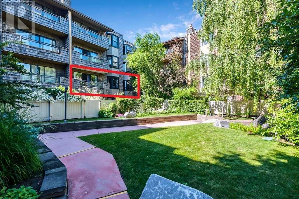 Single Family House for Sale in    Street NW Varsity Calgary 