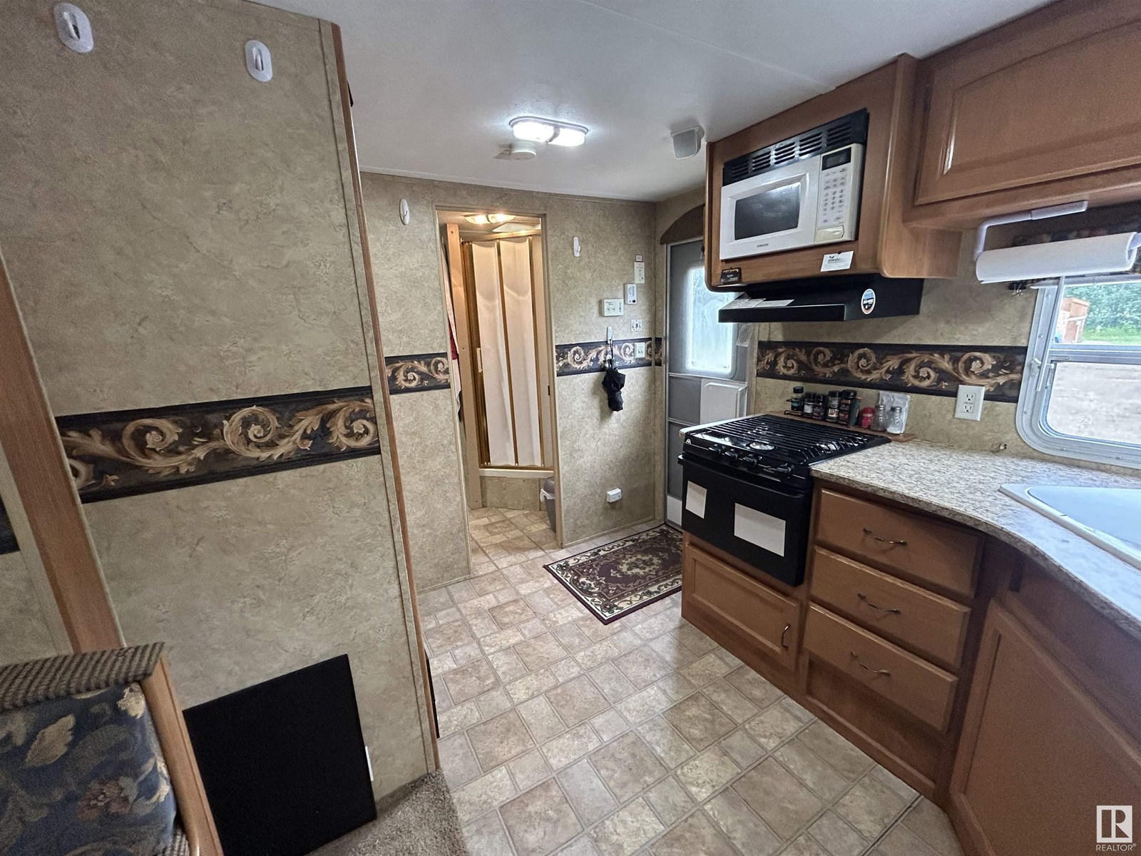 Photo 11 of 41 4219 Twp 545, Rural Lac Ste Anne County AB