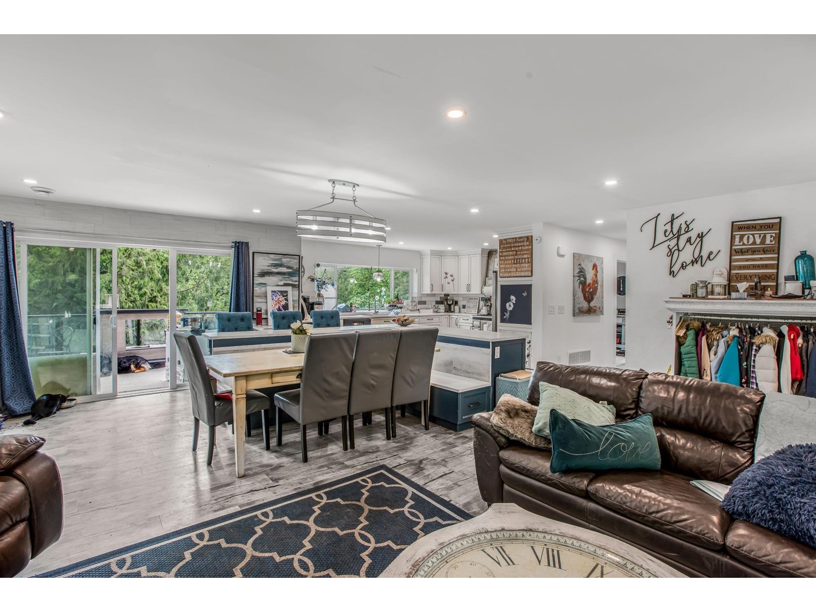 Photo 12 of 15 29750 Sangara Avenue, Abbotsford BC