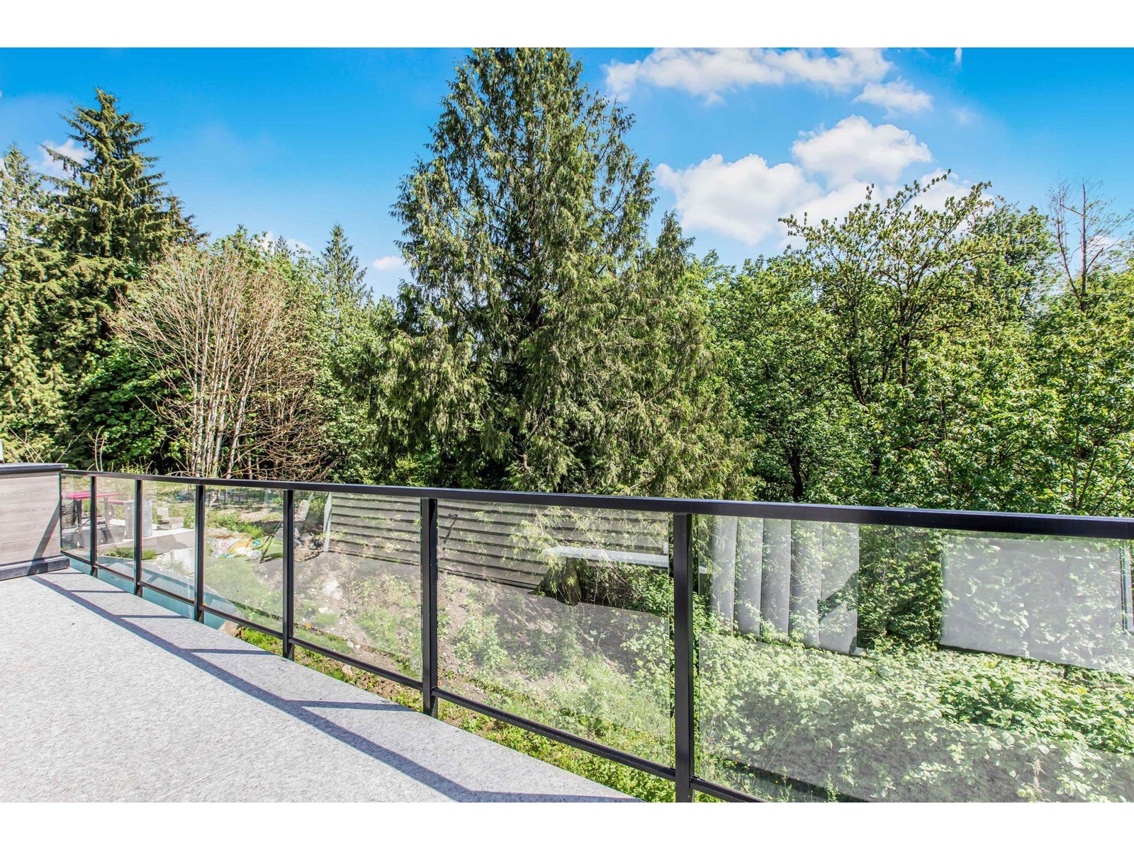 Photo 5 of 15 29750 Sangara Avenue, Abbotsford BC