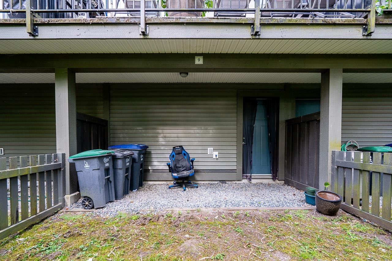 Photo 9 of 9 8355 164 Street, Surrey BC