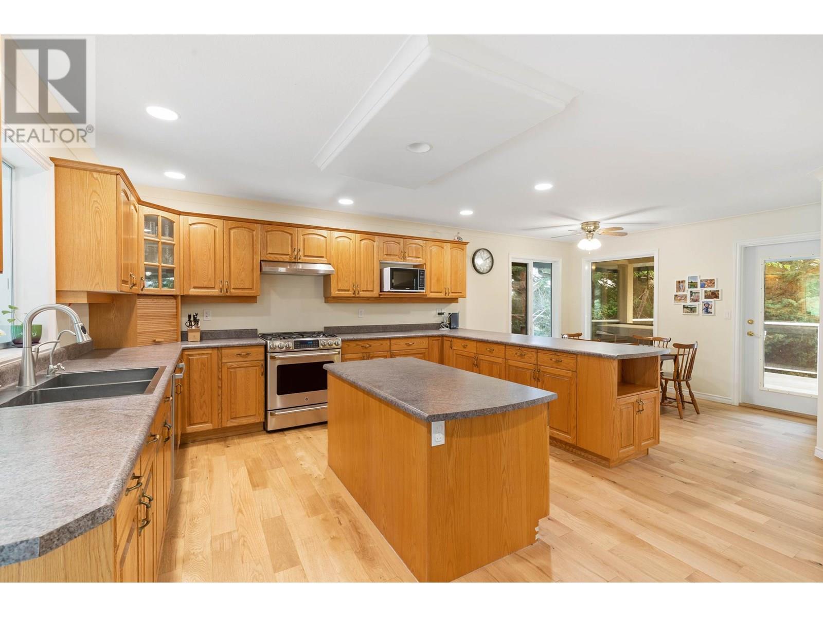  12857 Oyama Road, Lake Country