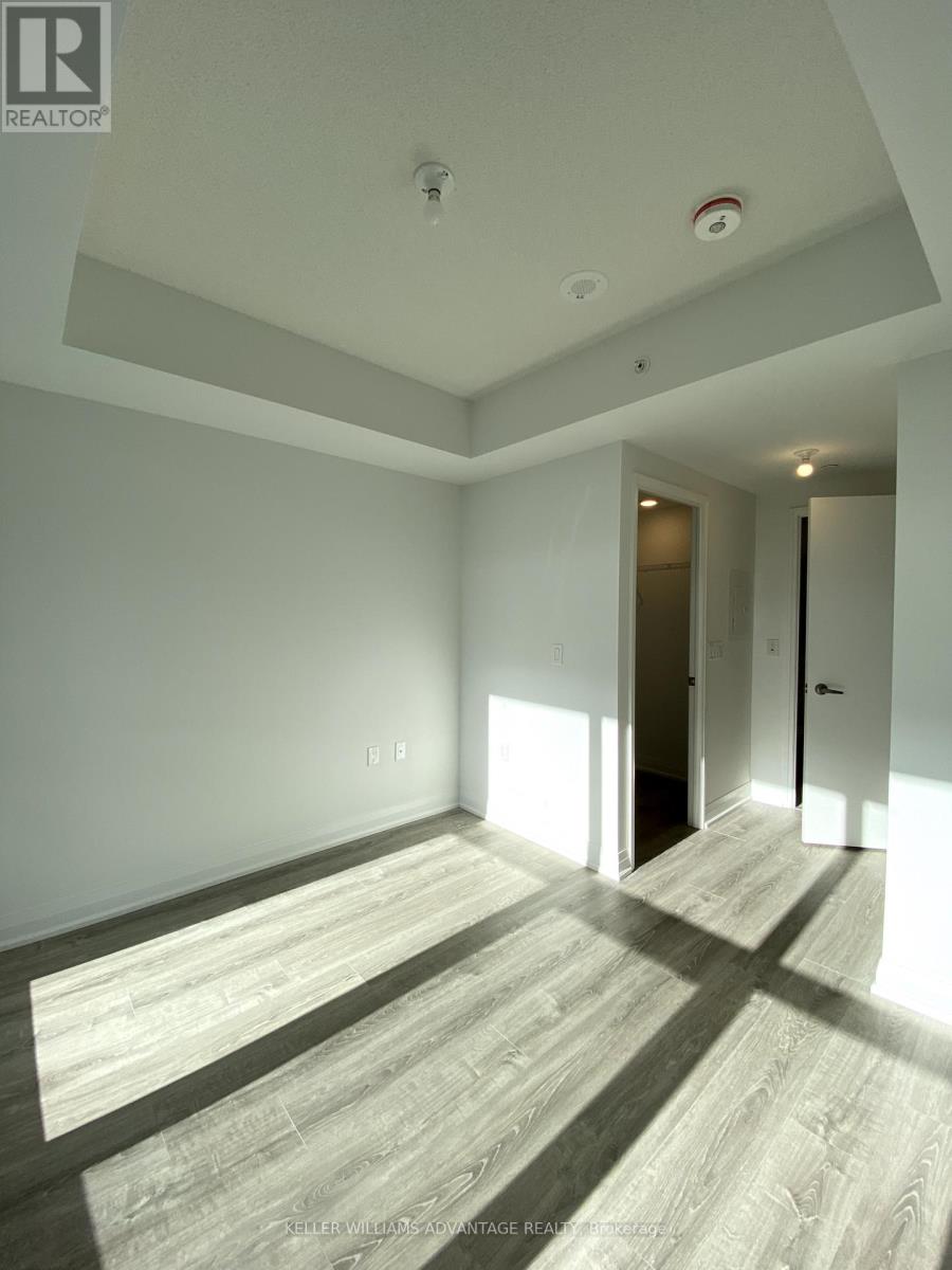 Photo 12 of 422 10 Gibbs Road, Toronto ON