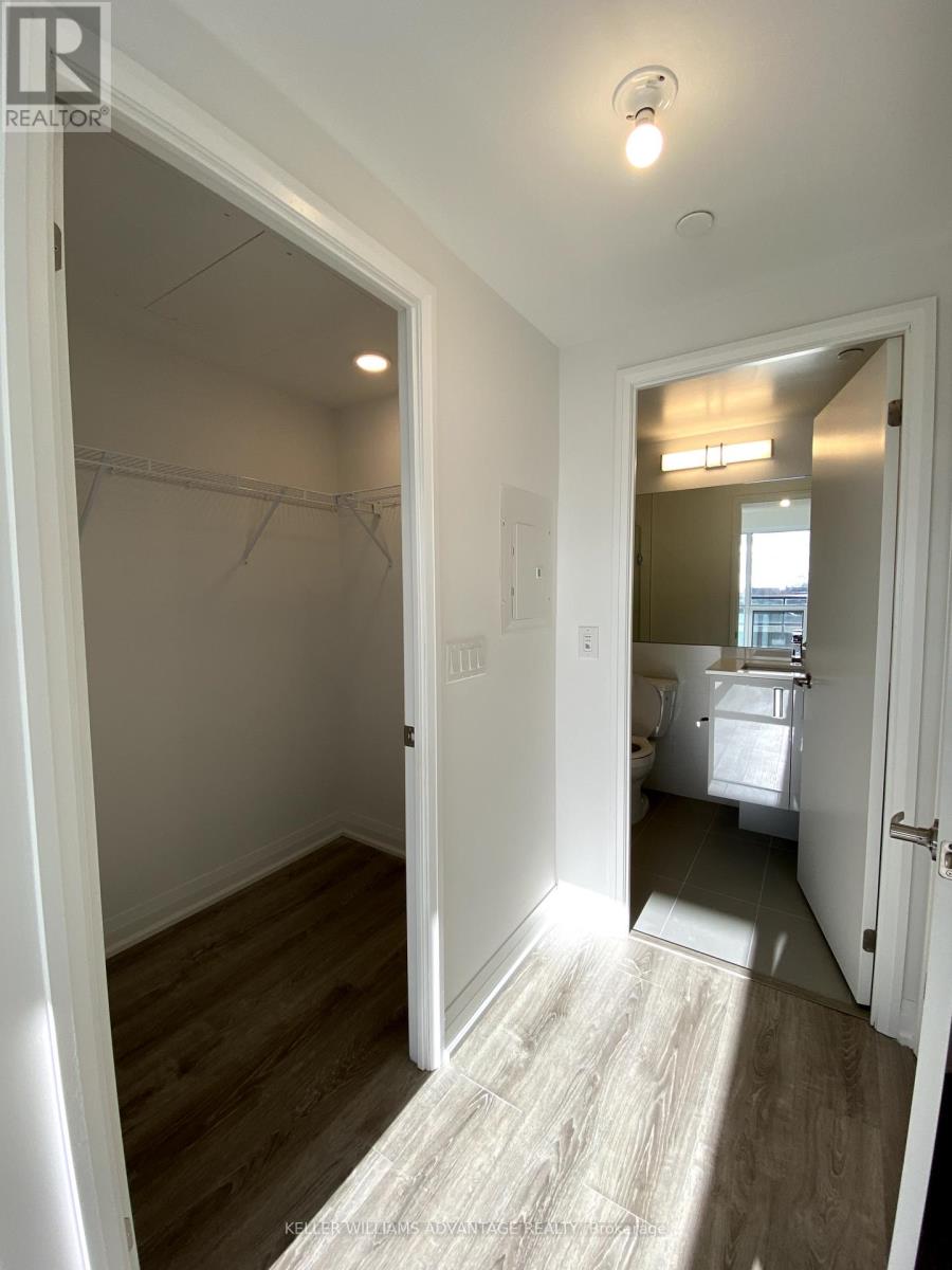 Photo 15 of 422 10 Gibbs Road, Toronto ON