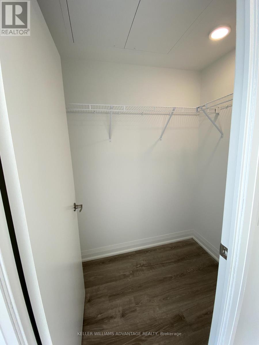 Photo 27 of 422 10 Gibbs Road, Toronto ON