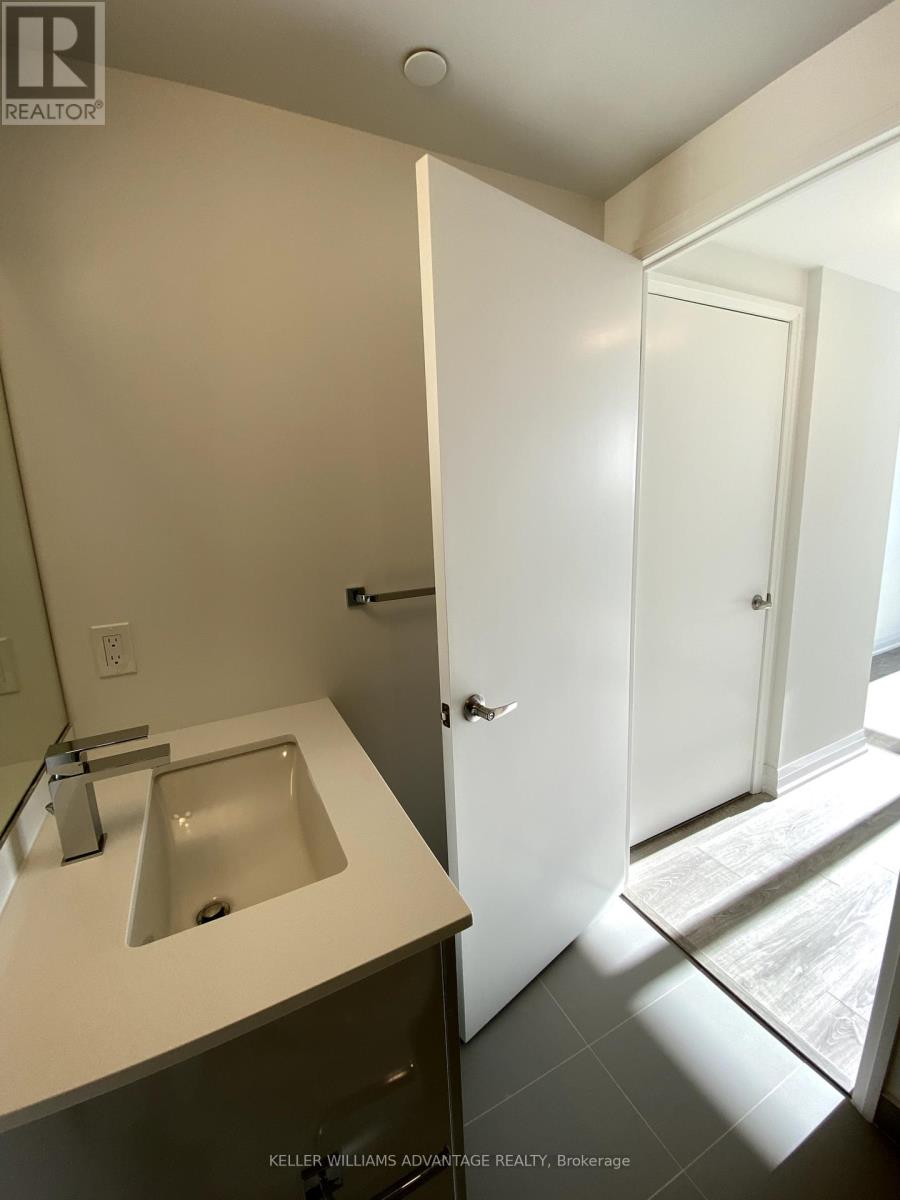 Photo 22 of 422 10 Gibbs Road, Toronto ON
