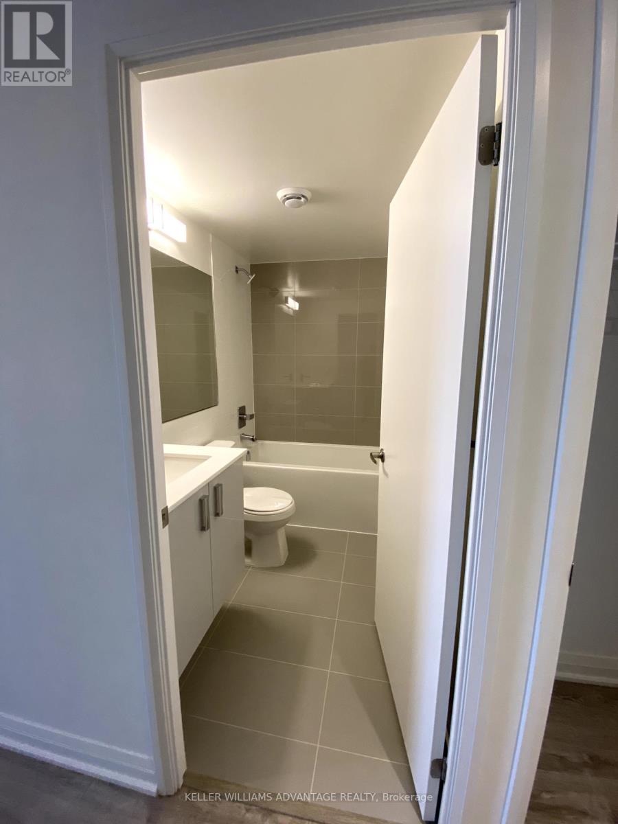 Photo 21 of 422 10 Gibbs Road, Toronto ON