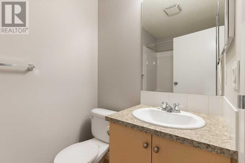 Single Family House for Sale in   Erin Woods Court SE Erin Woods Calgary 