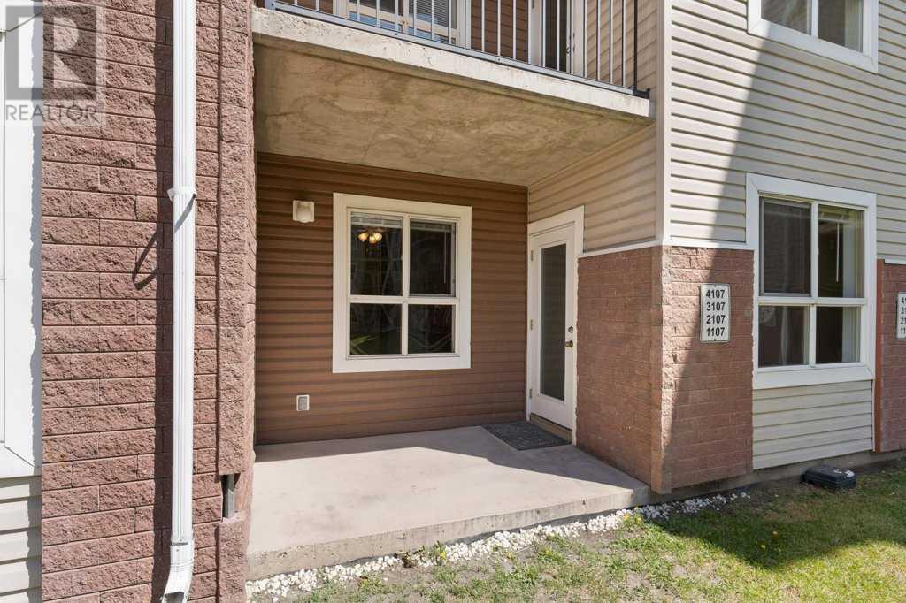 Single Family House for Sale in   Erin Woods Court SE Erin Woods Calgary 