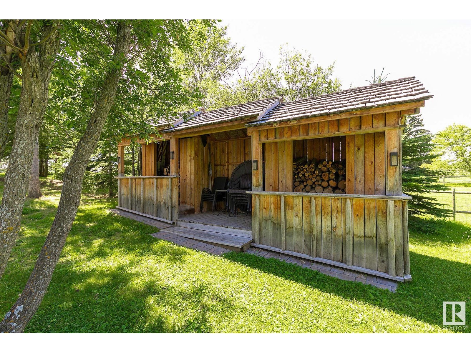 Photo 16 of 18 53227 Rge Road 14, Rural Parkland County AB