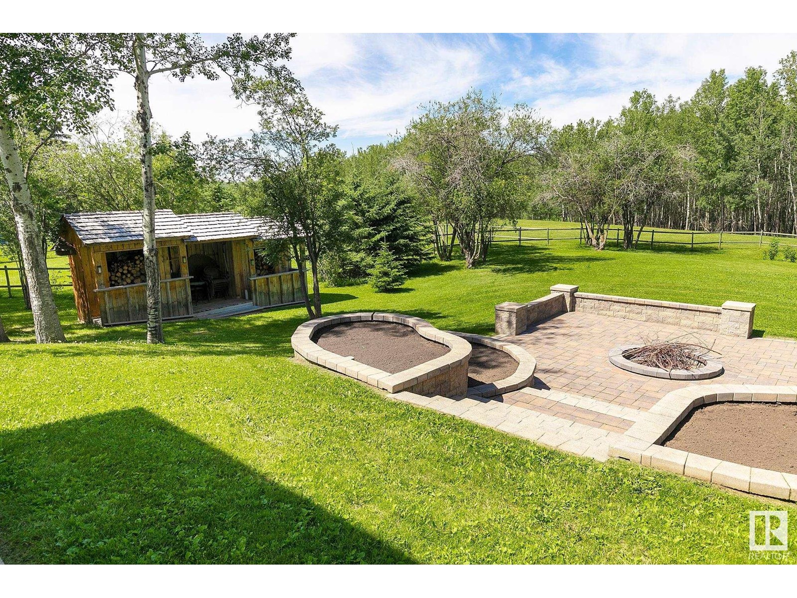 Photo 25 of 18 53227 Rge Road 14, Rural Parkland County AB