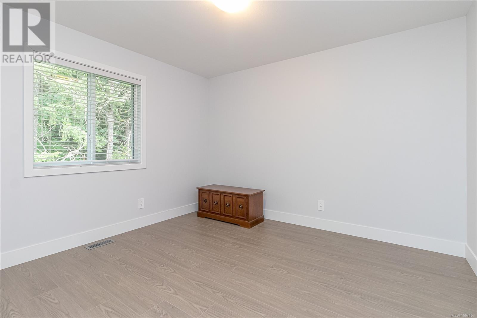 Photo 21 of 370 Vienna Pl, Nanaimo BC